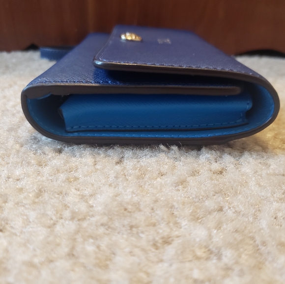 Henri Bendel New York Wristlet Wallet - Picture 4 of 12